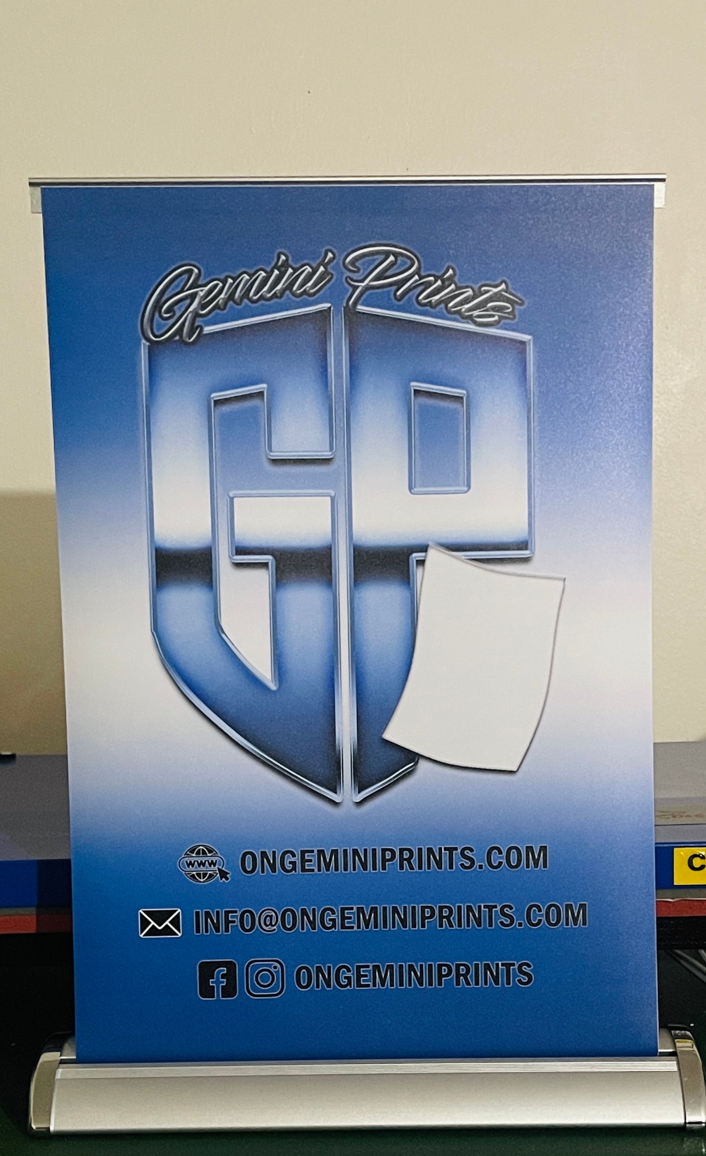 Table Top Retractable Banner